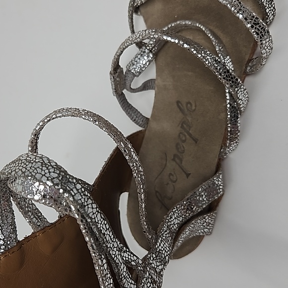 Free People Silver Metallic Strappy Zipper Laceup Gladiator Sandals Size 38 - Picture 8 of 11